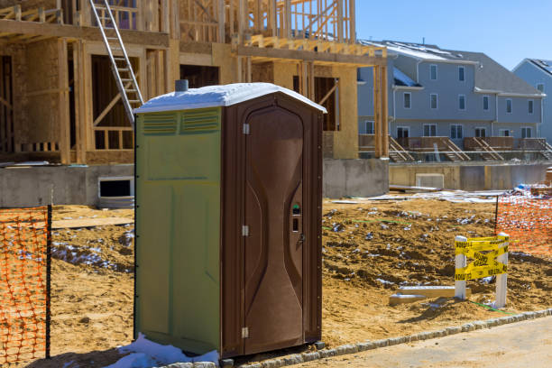 Best Portable restroom trailer rental  in Mountlake Terrace, WA